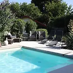 לינה וארוחת בוקר Au Temps De - La Tour Du Tonnelet 3*
